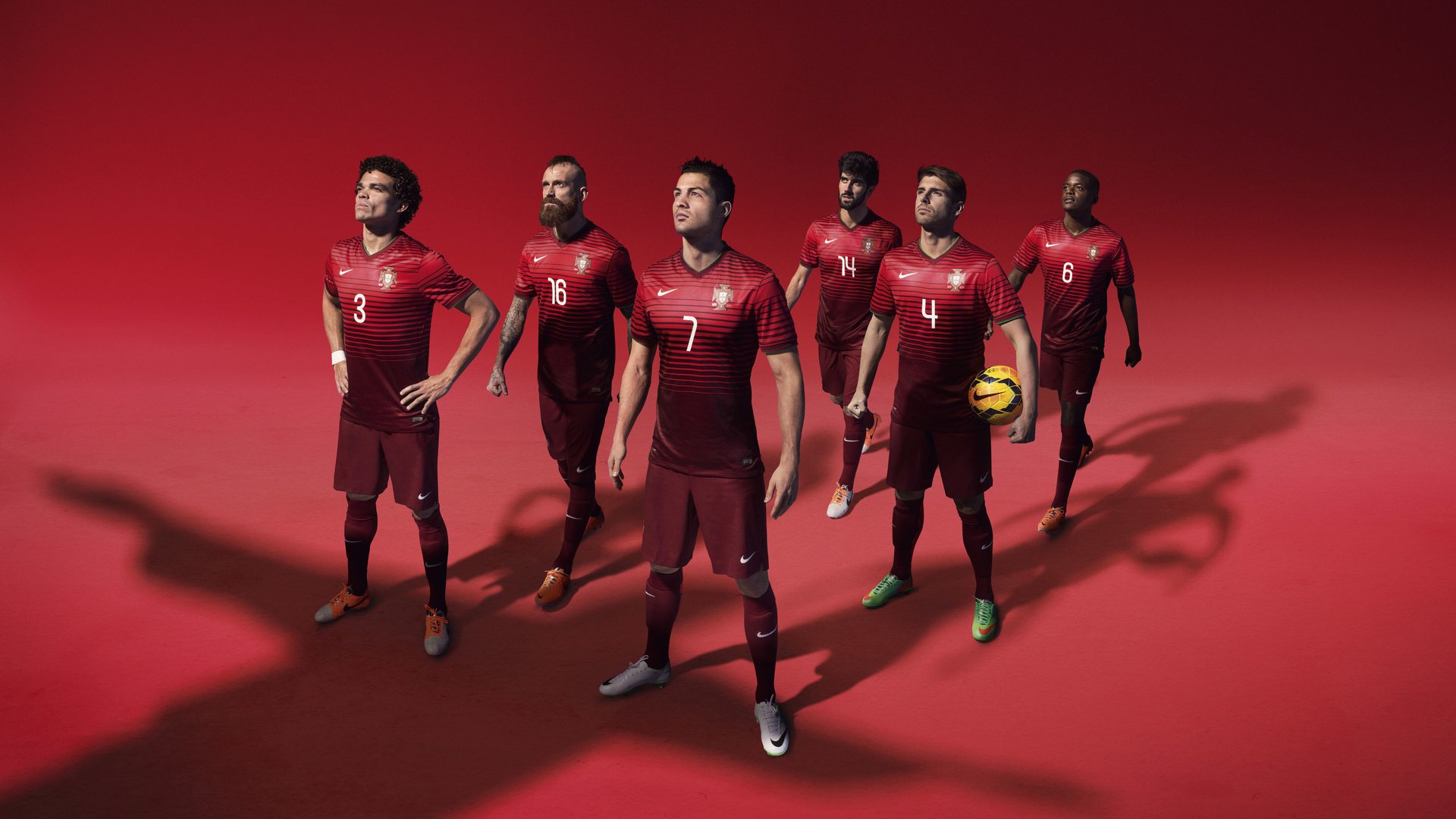 法甲场面火爆：跑位、射门、救球连续不断，法甲水平如何